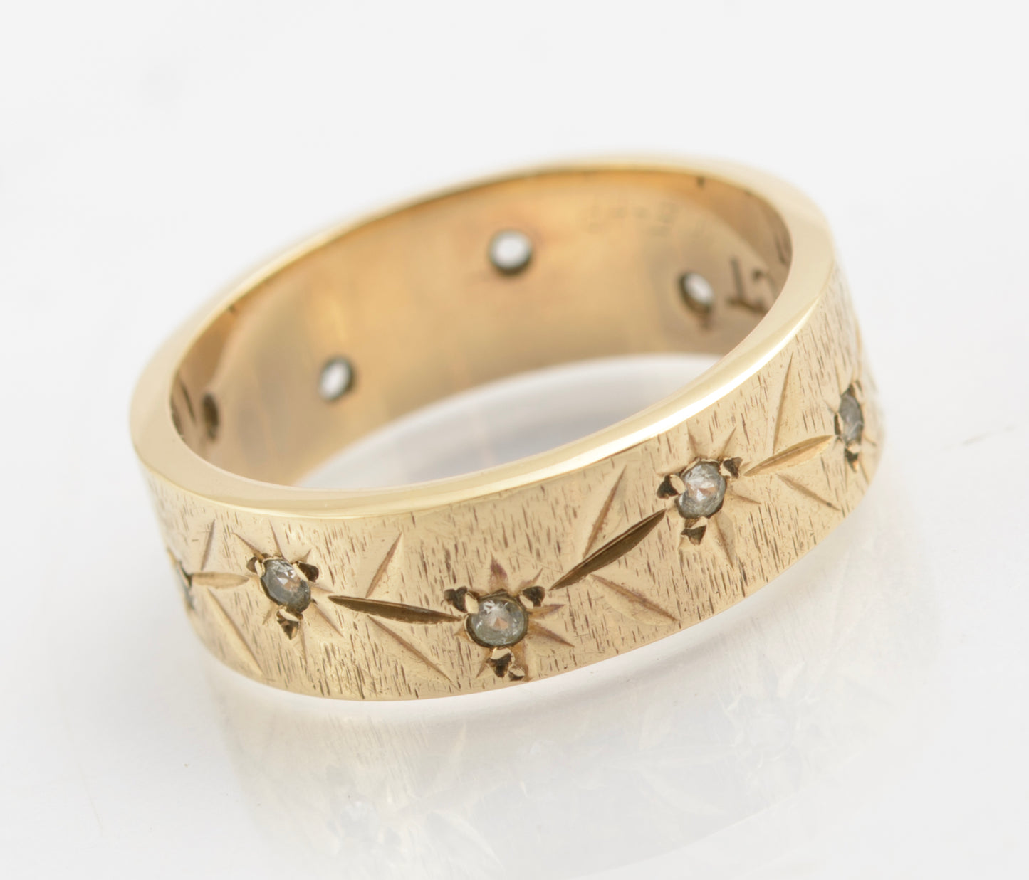 Vintage 9ct Gold & Rock Crystal Quartz Textured Band / Wedding Ring c.1970's (C2724)