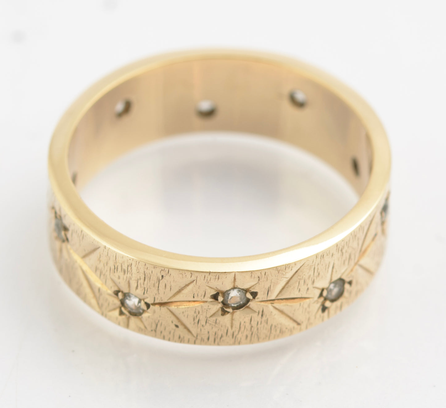 Vintage 9ct Gold & Rock Crystal Quartz Textured Band / Wedding Ring c.1970's (C2724)