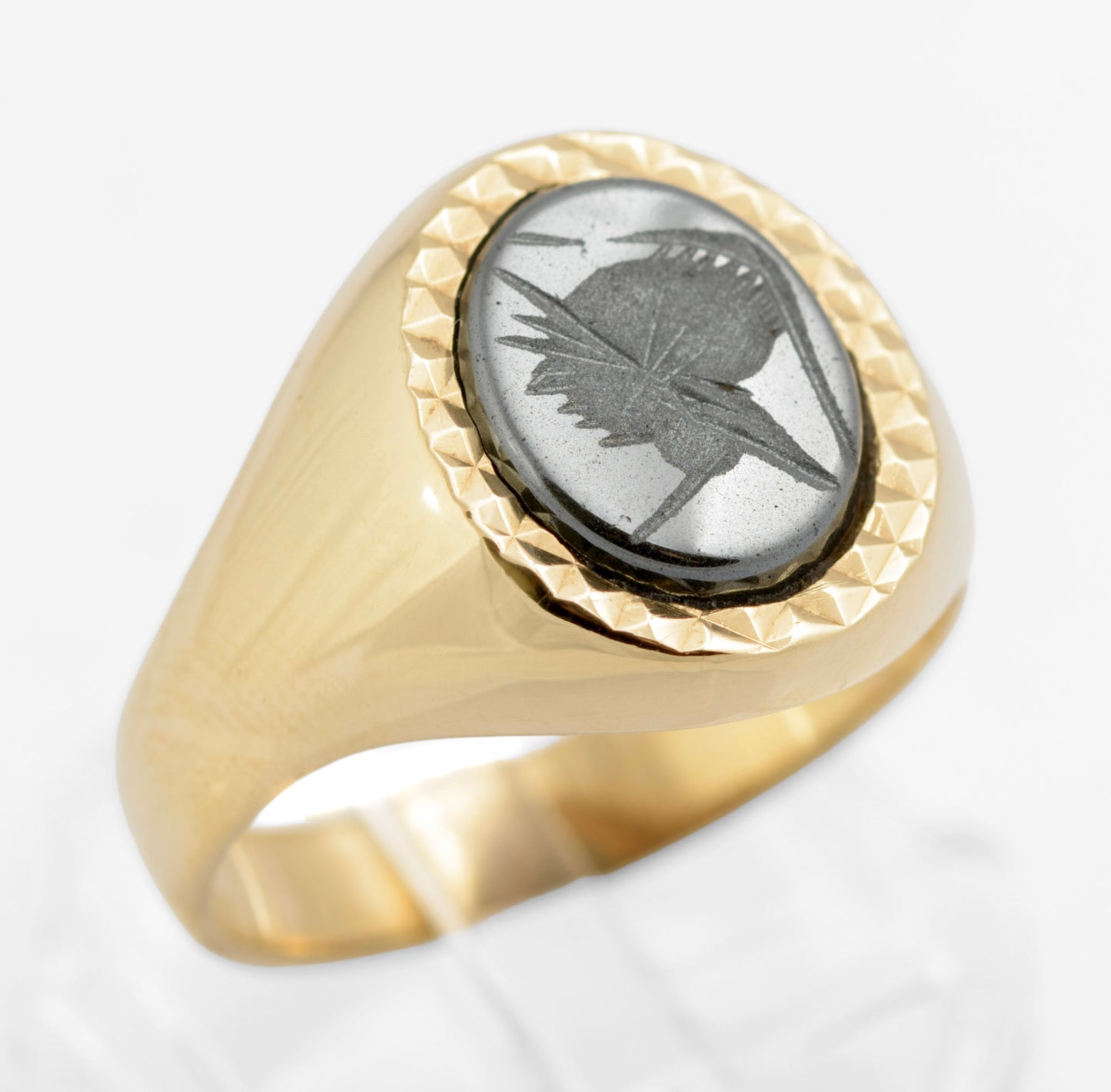 Vintage 9ct Gold Men's Signet Ring Hematite Centurion Engraved Cabochon UK S1/2 (C2726)