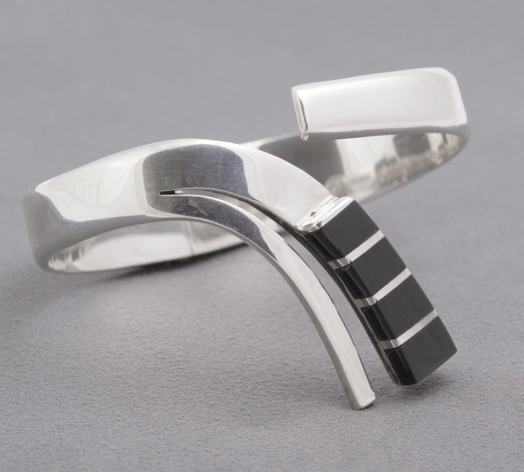 Vintage Mexican Sterling Silver & Black Onyx Bangle Art Deco Design Hallmarked (C2728)
