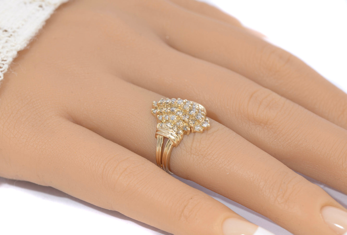 Vintage 14ct Gold Natural Diamond Cluster Ring 1.1 Carat Of Diamonds UK Size K (C2732)