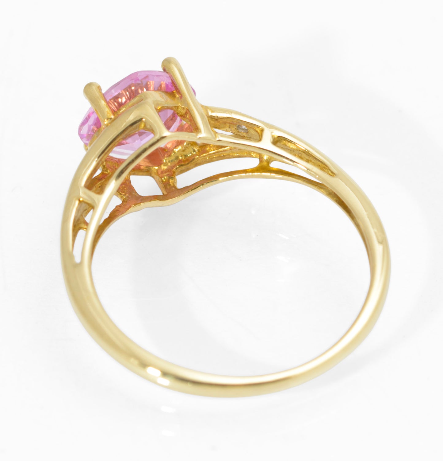 10K Gold Ring With 1.4 Carat Square Cushion Cut Pink Sapphire & Diamond Shoulders (C2734)