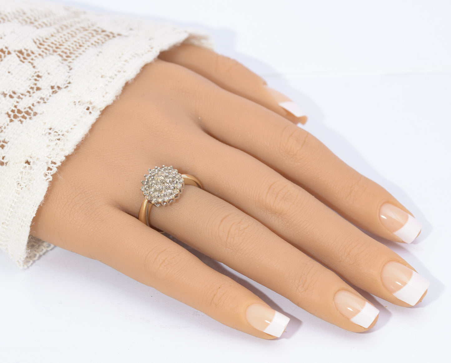 Vintage 9ct Gold & 0.9 TCW Natural Diamond Large Cluster Ring UK Size S (C3736)