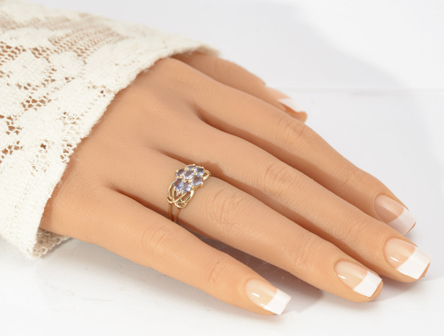 Vintage 10K Gold & Natural Tanzanite Ring Art Nouveau Design UK Size M (C2737)