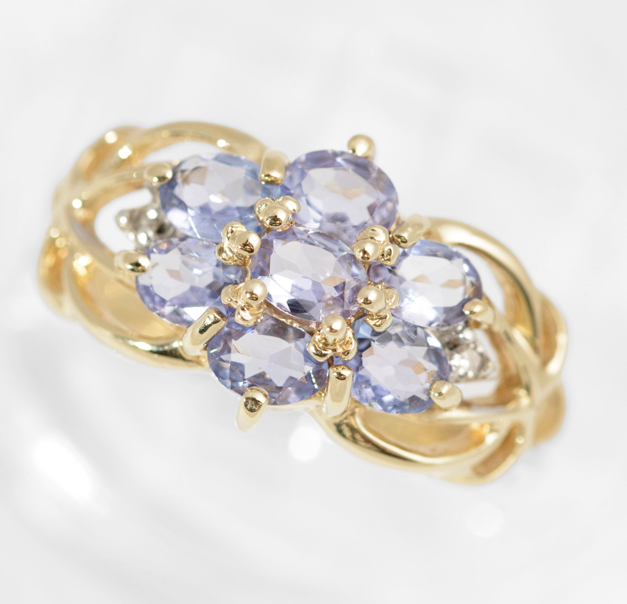 Vintage 10ct Gold & Natural Tanzanite Ring Art Nouveau Design UK Size M (C2737)