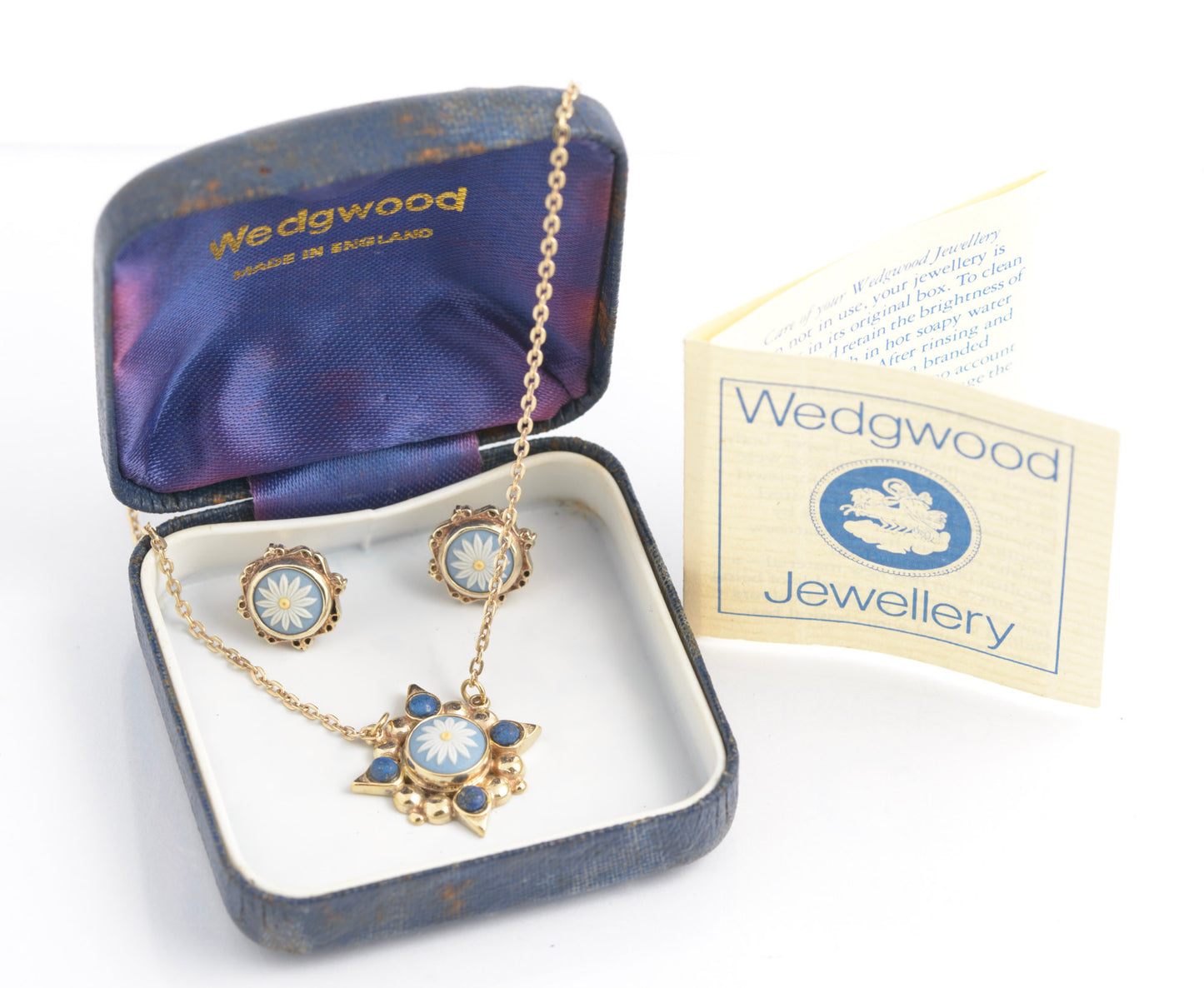 Vintage Wedgwood Sterling Silver Tri Colour Jasperware Earrings & Necklace Set (C2747)