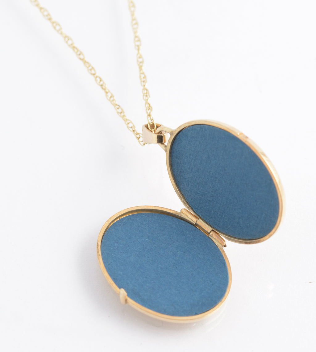 Vintage 9ct Gold Photo Locket Pendant & Chain Necklace Hallmarked 1988 (C2748)