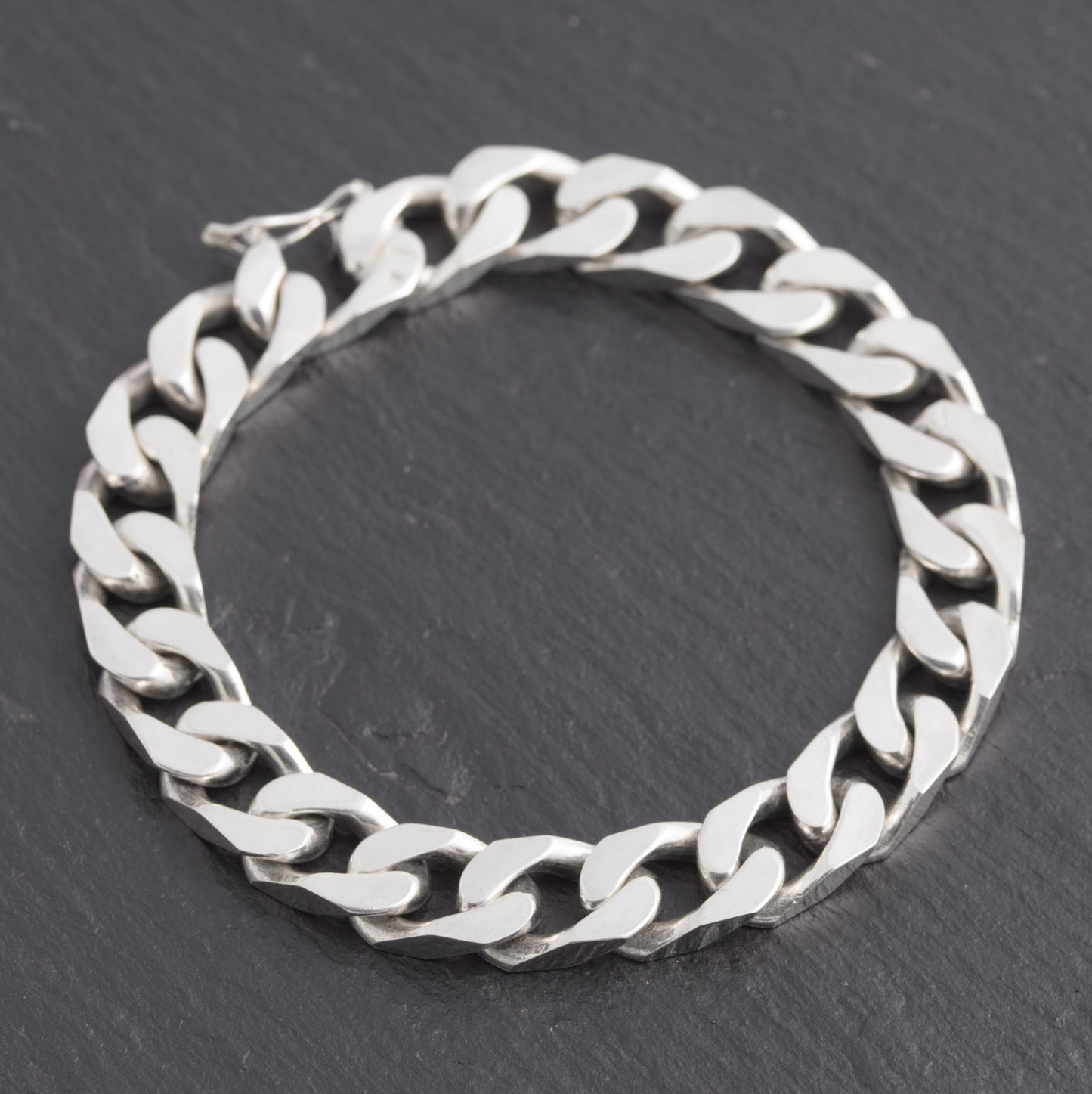 Vintage Sterling Silver Chunky Cut Curb Link Chain Bracelet Hallmarked 1981 (C2753)