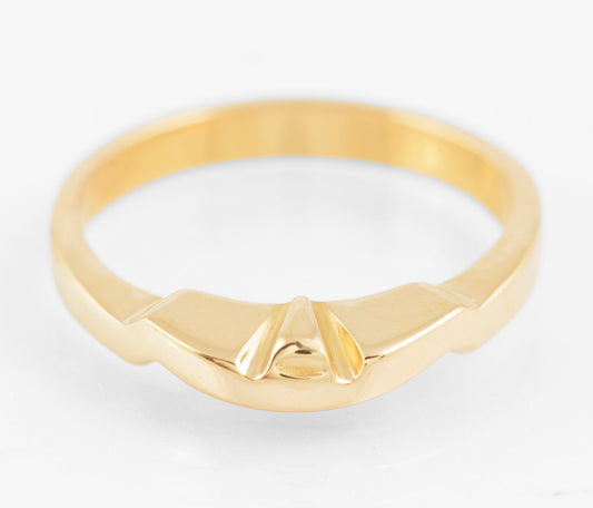 Vintage 14 Carat Solid Yellow Gold Geometric Head Band Ring C.1980's Size M (C2760)