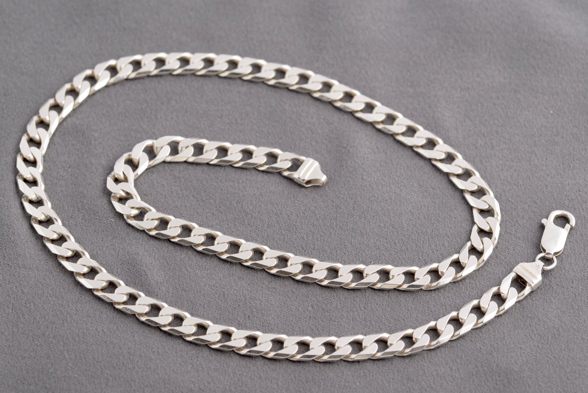 Vintage Sterling Silver Cut Curb Link Chain Necklace Hallmarked 1980's 53cm (C2765)