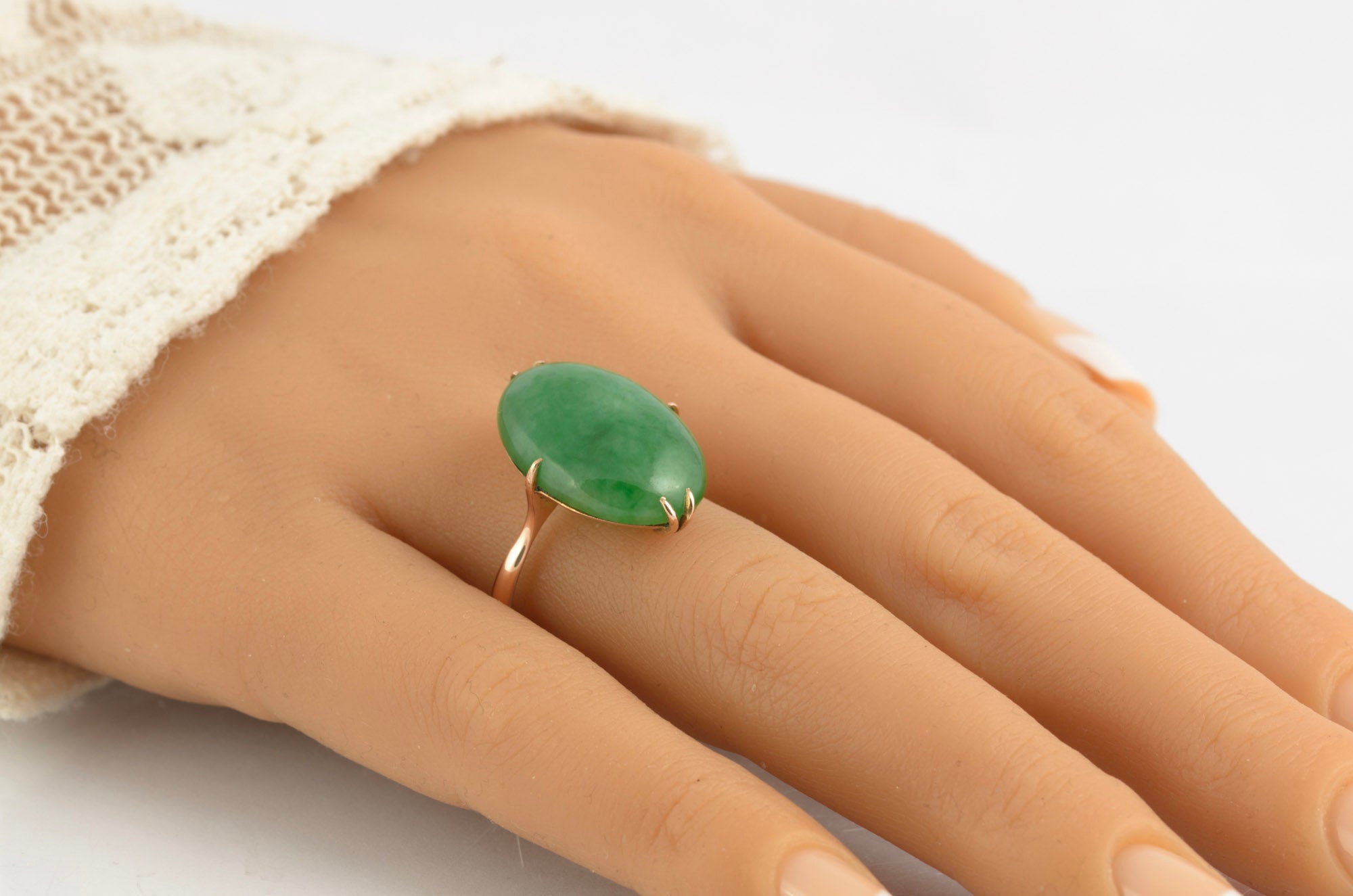 Vintage 14ct 585 Rose Gold Ring With Large 13.6 Carat Green Jade Cabochon (C2772)
