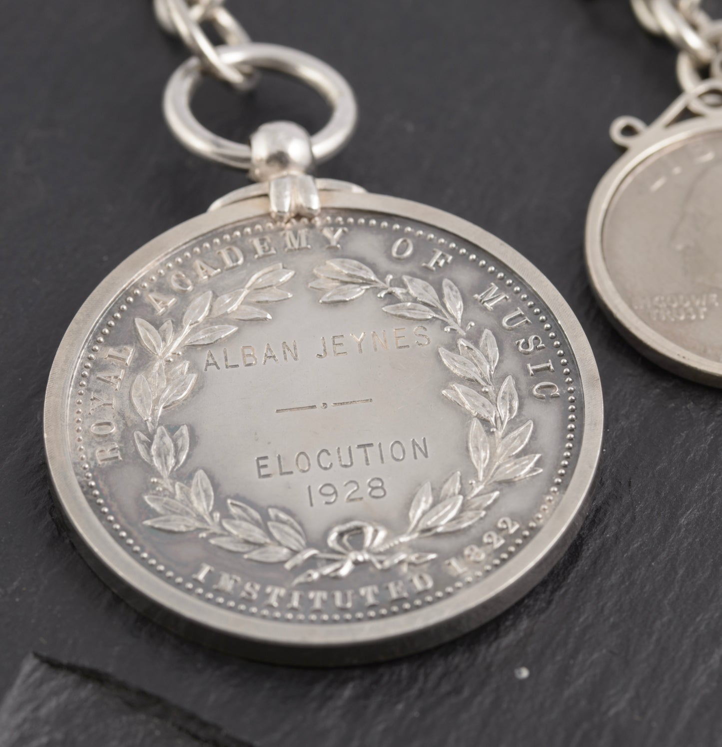 Antique Sterling Silver Albert Watch Chain 1/4 Dollar & Royal Academy Medal (C2774)