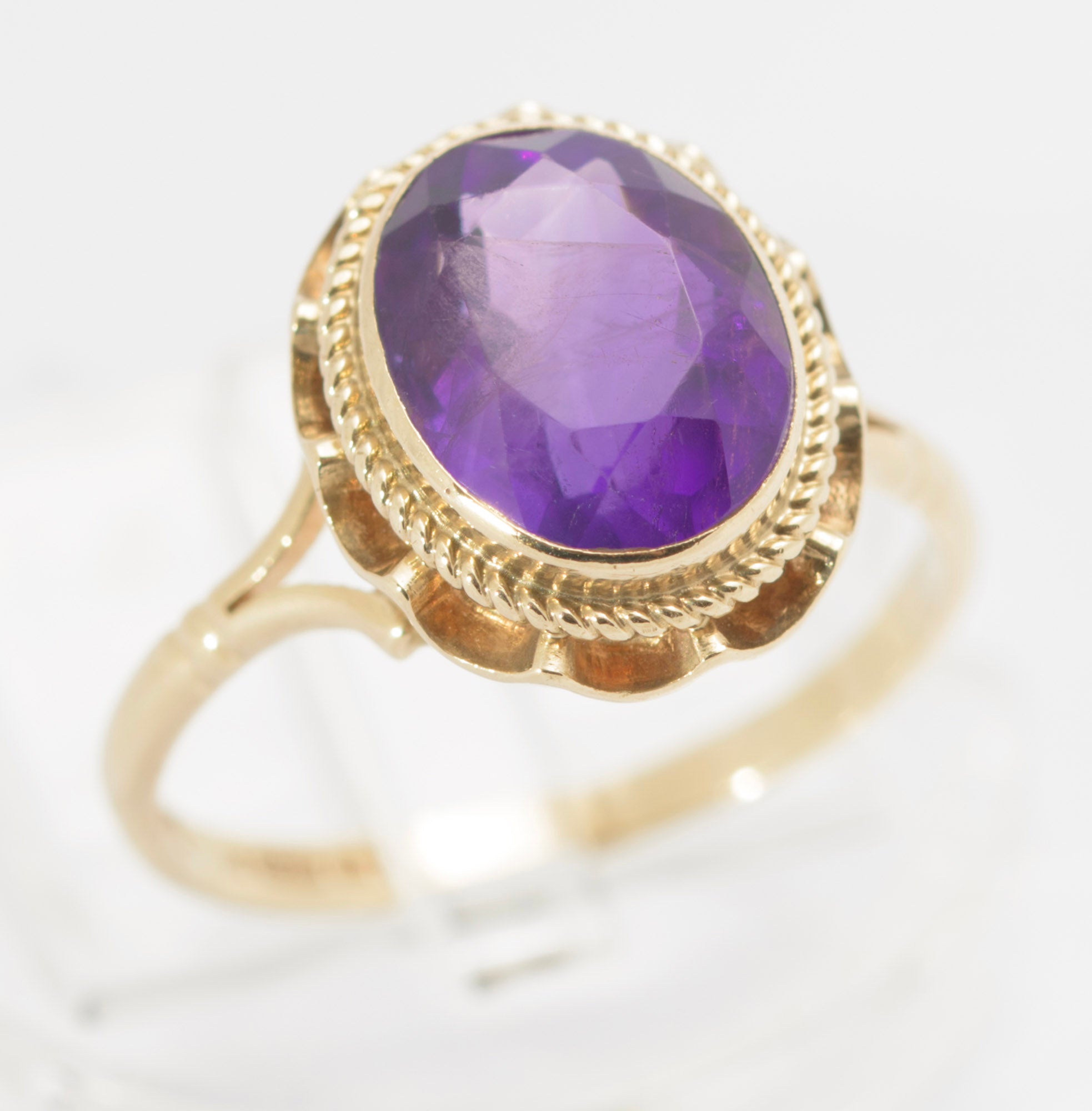 Vintage 9ct Gold & Natural Amethyst 2.1 Carat Gemstone Hallmarked 1970 (C2780)