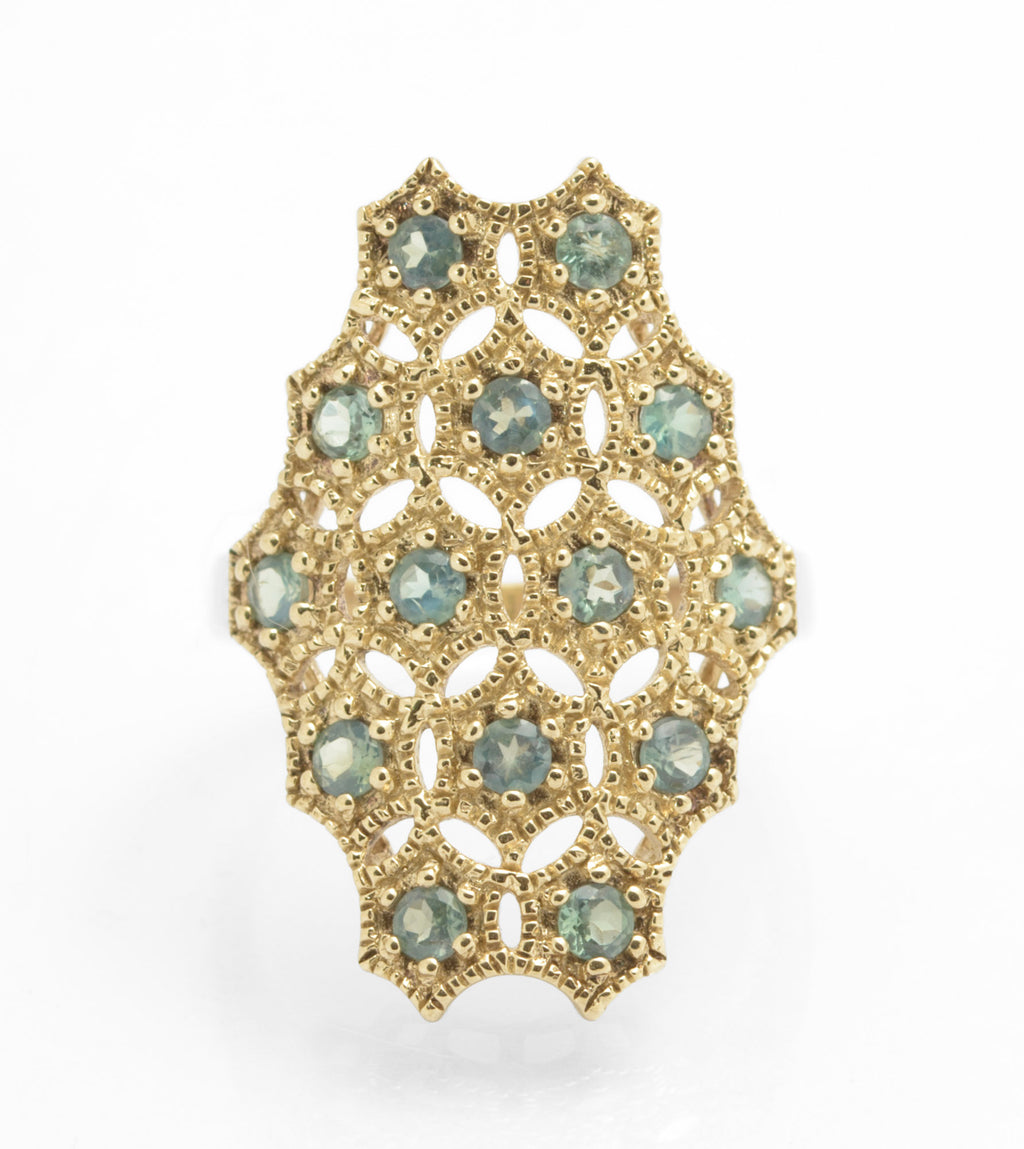 Stylish 9ct 375 Gold & Green Sapphire Set Dress Ring Shield Mesh Set Head (C2781)