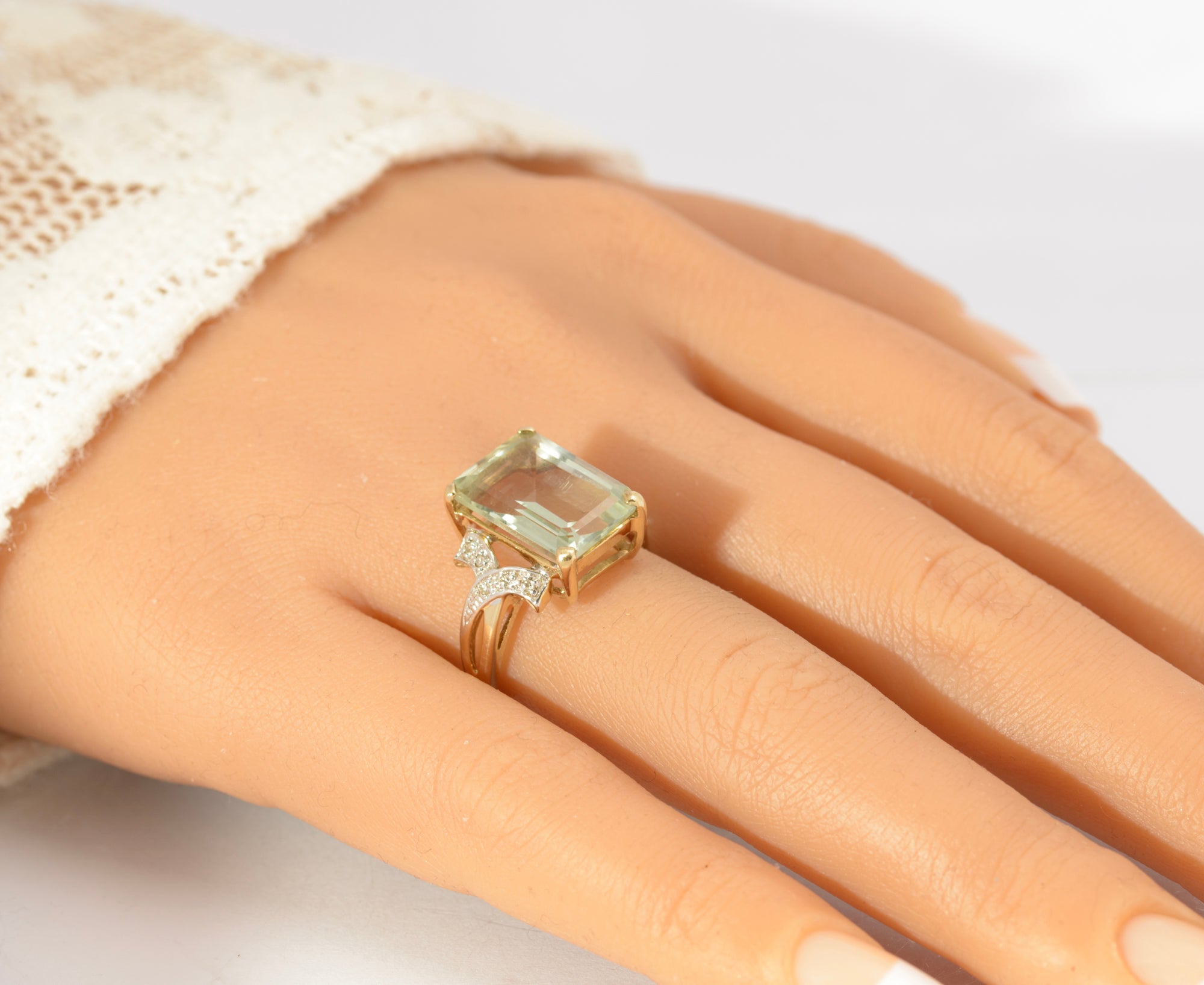 Vintage 9ct Gold Dress Ring With Large 5.5 Carat Prasiolite Gemstone & Diamonds (C2785)