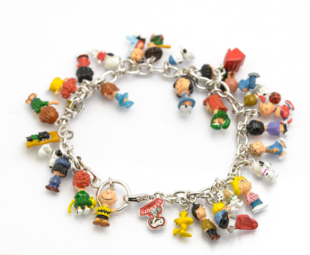 The Ultimate Peanuts Charm Bracelet Bradford Exchange Exclusive 30 Charms With Original Pouch & Box  (C2795)