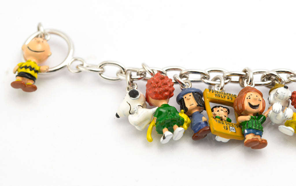 The Ultimate Peanuts Charm Bracelet Bradford Exchange Exclusive 30 Charms With Original Pouch & Box  (C2795)