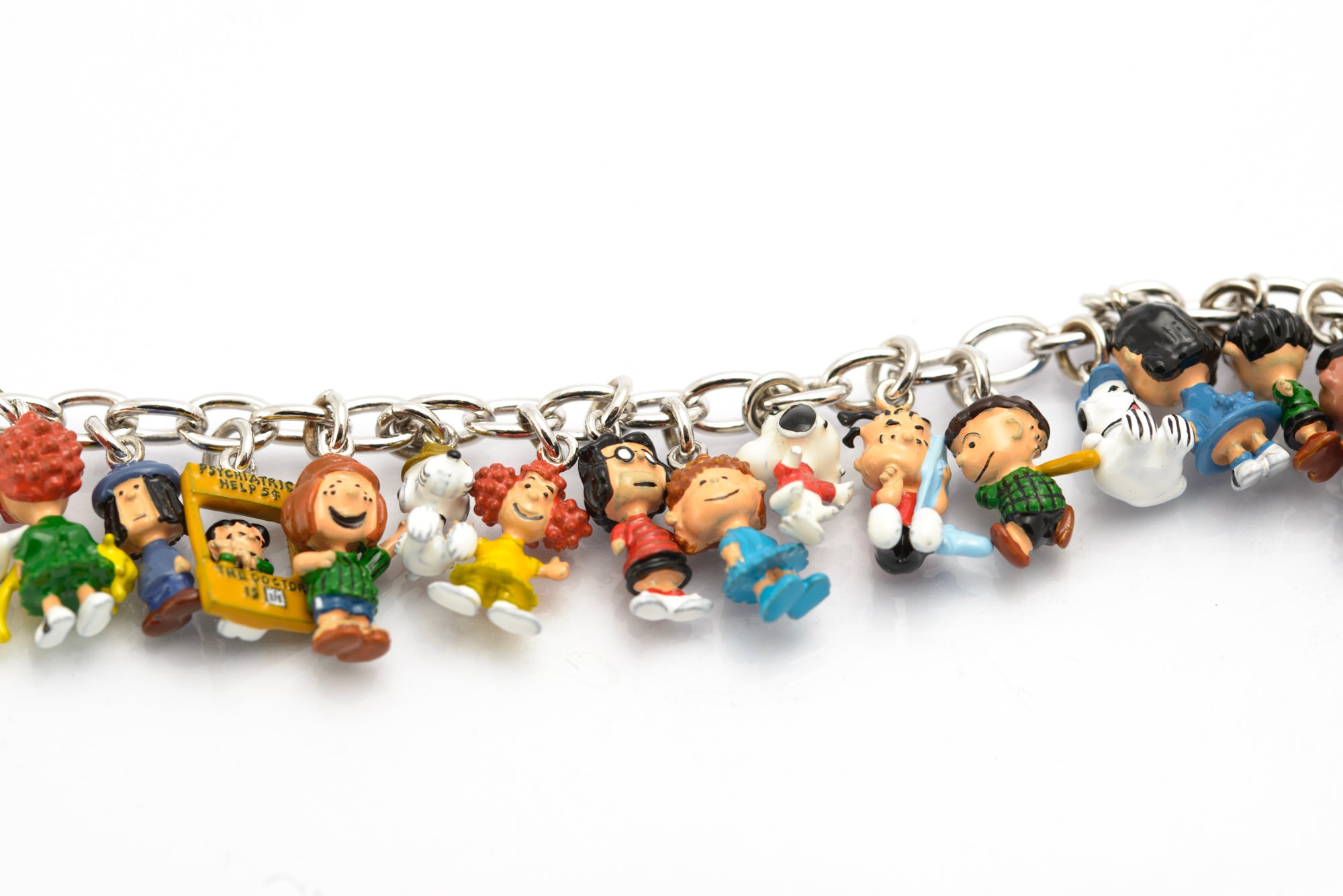 The Ultimate Peanuts Charm Bracelet Bradford Exchange Exclusive 30 Charms With Original Pouch & Box  (C2795)