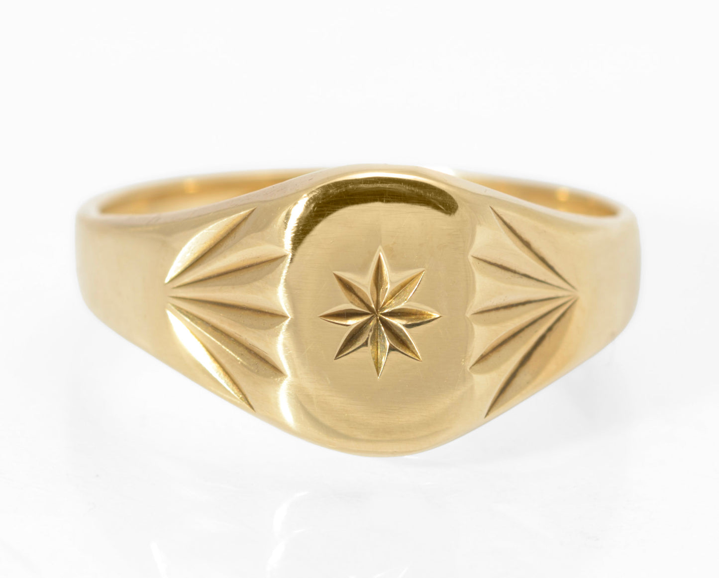 Vintage 9ct Gold Classic Signet Ring 1960's Radial Cut Shoulders Size N (C2798)
