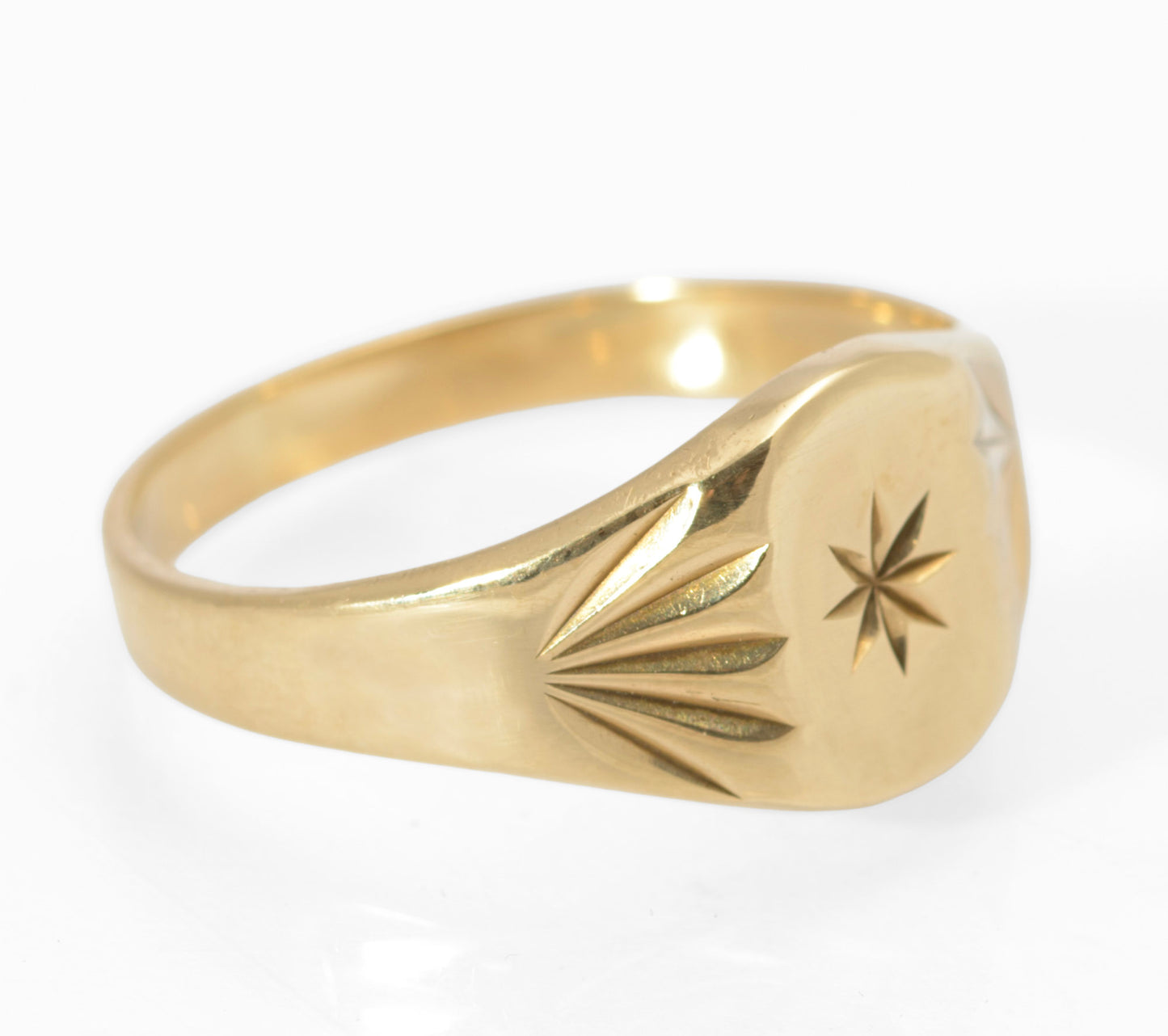 Vintage 9ct Gold Classic Signet Ring 1960's Radial Cut Shoulders Size N (C2798)
