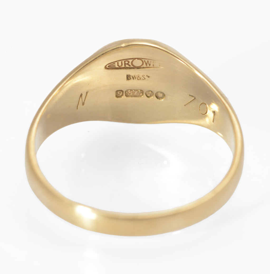 Vintage 9ct Gold Classic Signet Ring 1960's Radial Cut Shoulders UK Size N (C2798)