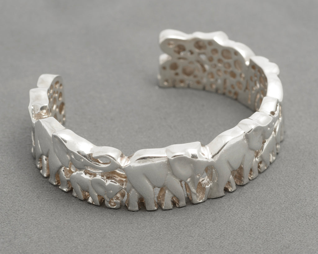 Suarti Sterling Silver Heavy & Chunky Elephant Cuff Bangle Hallmarked 2003 (C2811)