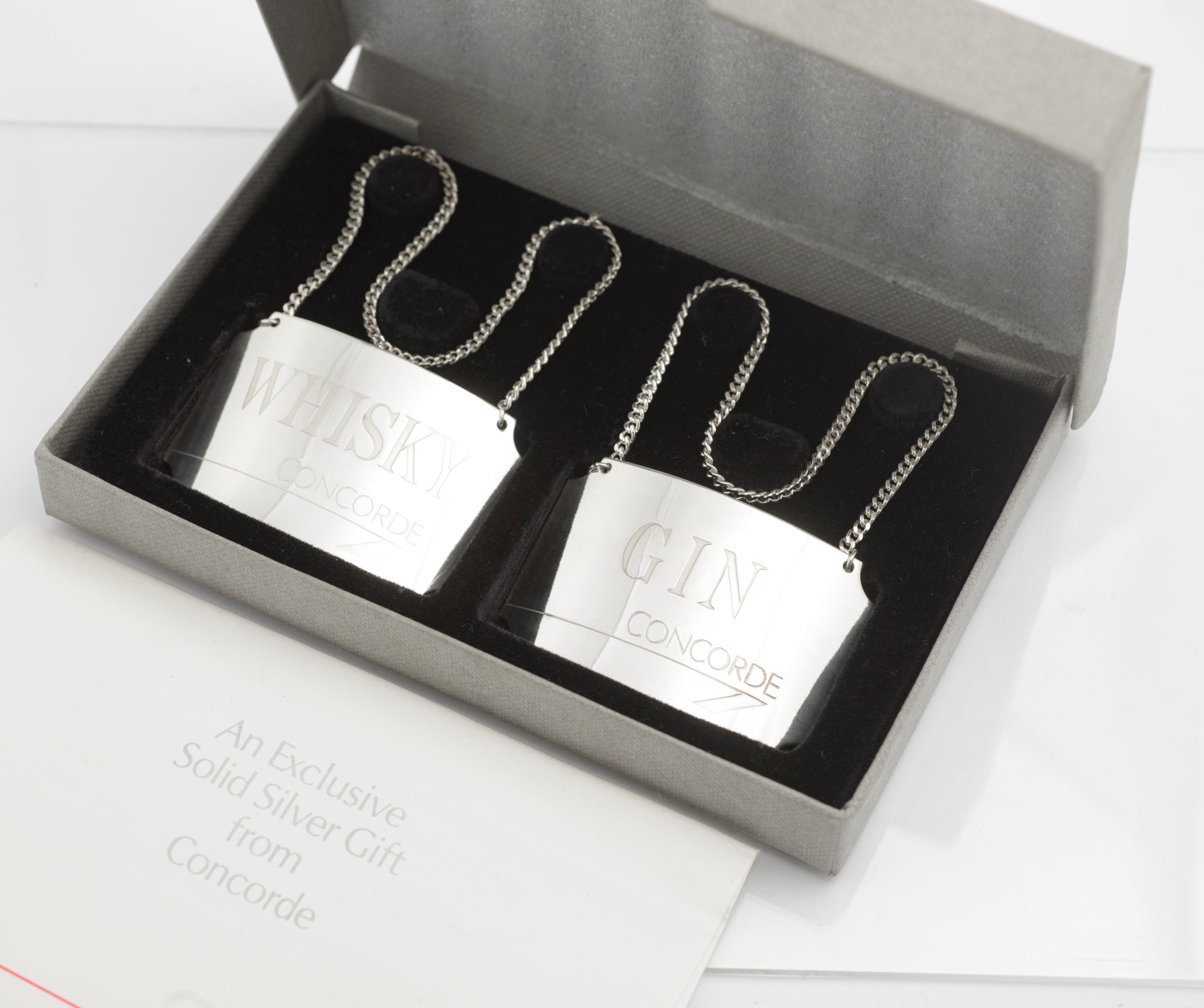 2 x Vintage Concorde Sterling Silver Decanter Labels Whisky / Gin - Boxed (C2813)