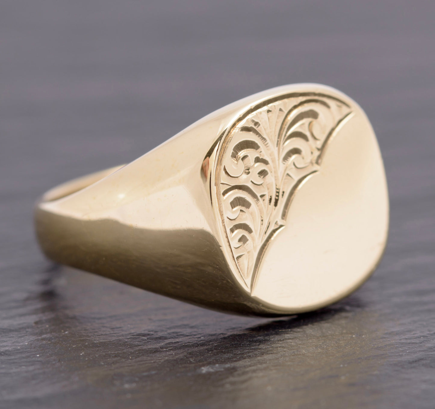 Vintage 9ct Gold High Quality Signet Ring Birmingham Hallmark Size R1/2 (C2820)