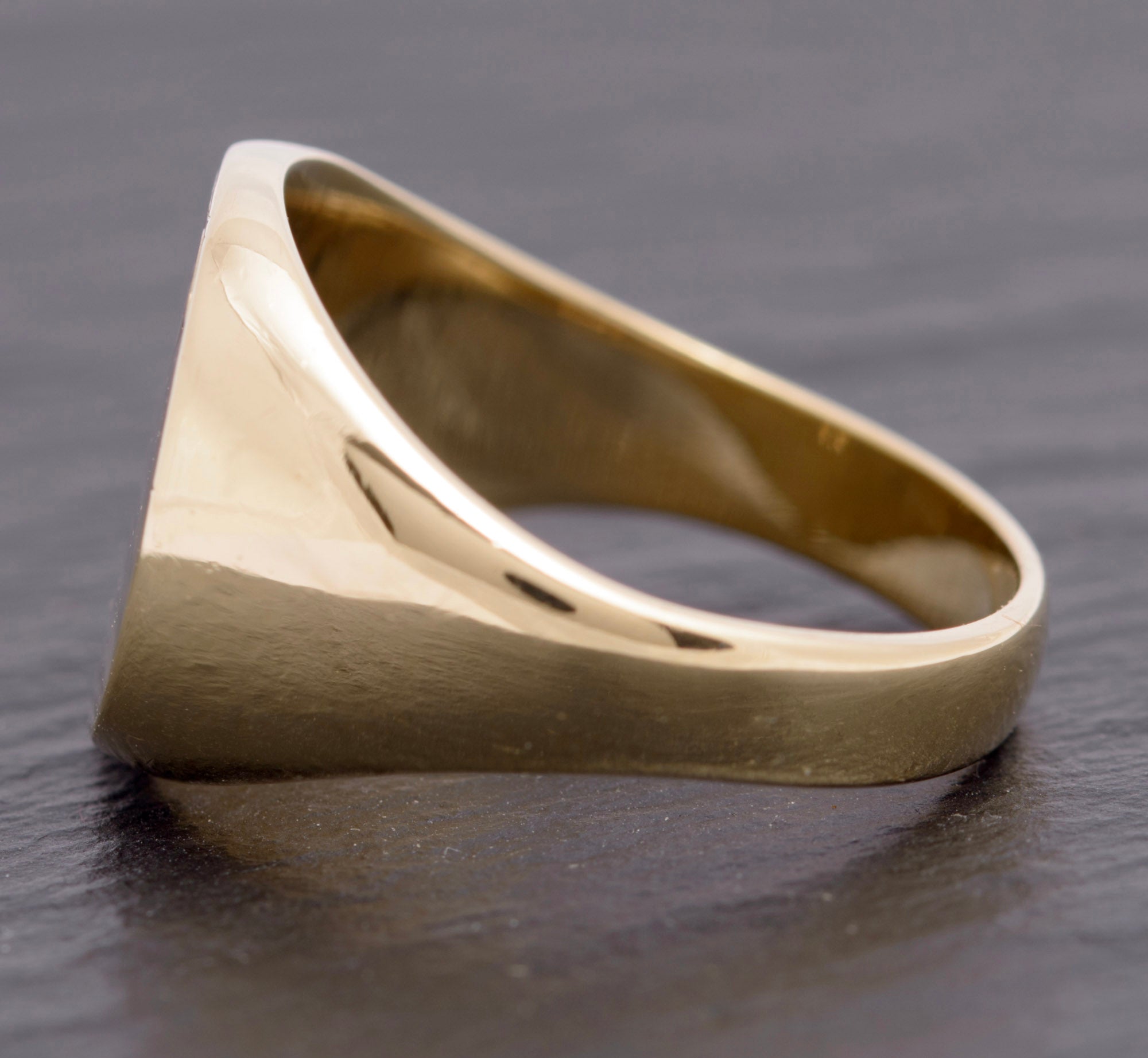 Vintage 9ct Gold High Quality Signet Ring Birmingham Hallmark Size R1/2 (C2820)
