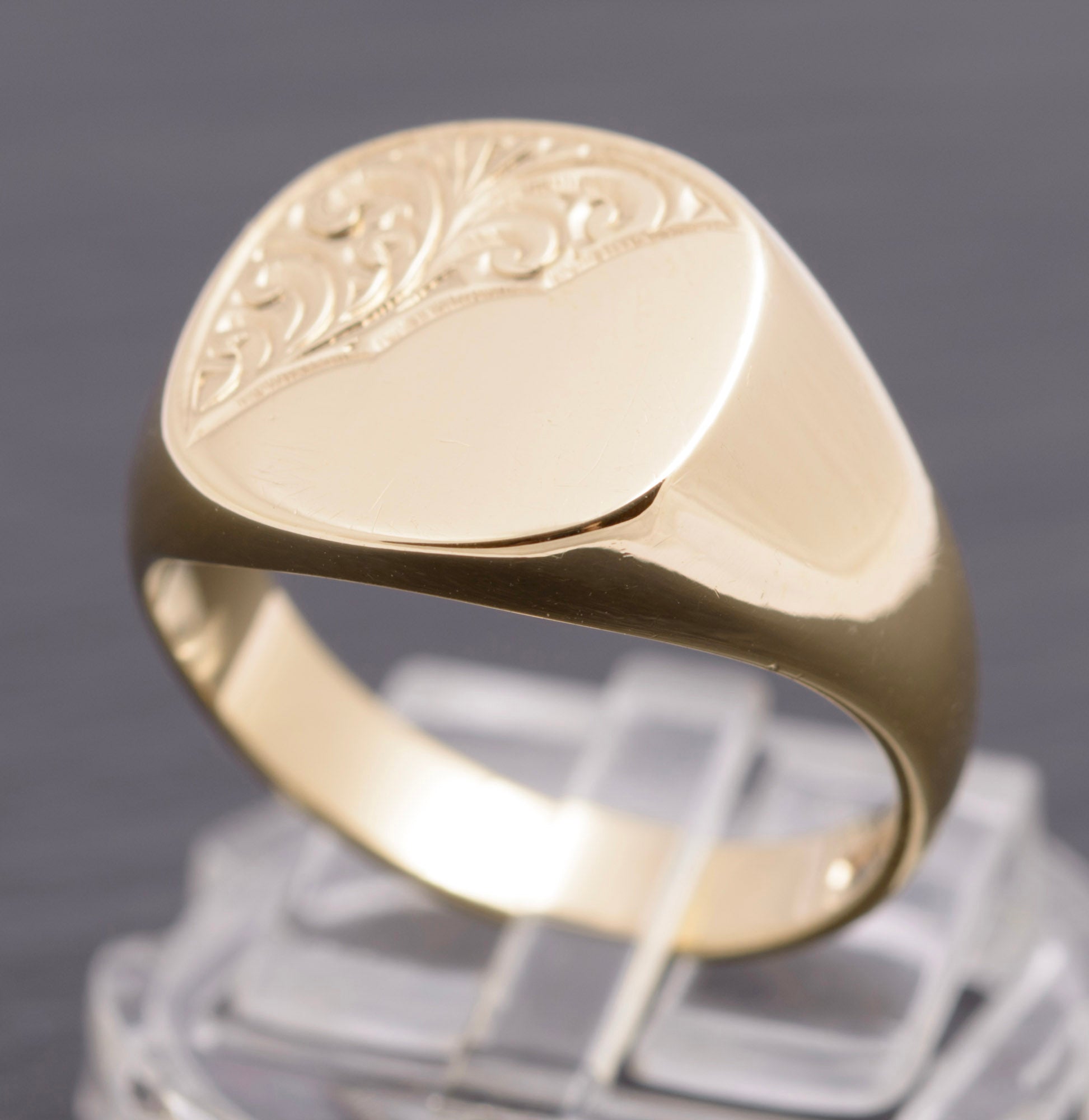 Vintage 9ct Gold High Quality Signet Ring Birmingham Hallmark Size R1/2 (C2820)