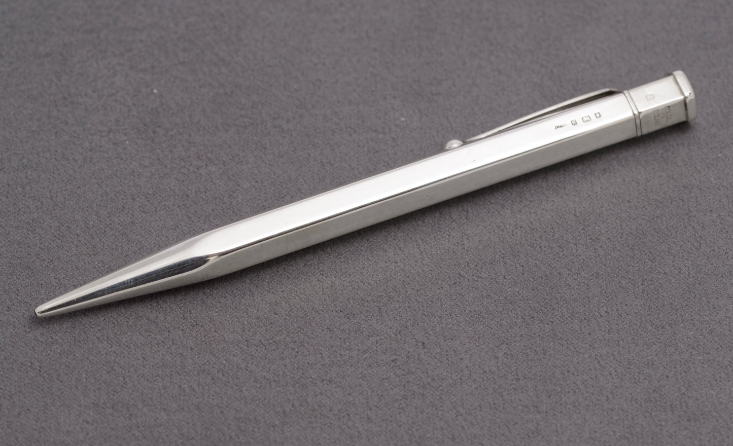 Antique Yard-O-Led Sterling Silver Mechanical Propelling Pencil Hallmarked 1941 (C2831)