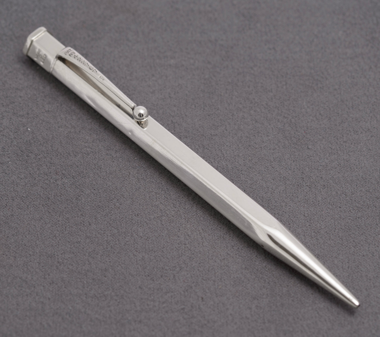 Antique Yard-O-Led Sterling Silver Mechanical Propelling Pencil Hallmarked 1941 (C2831)