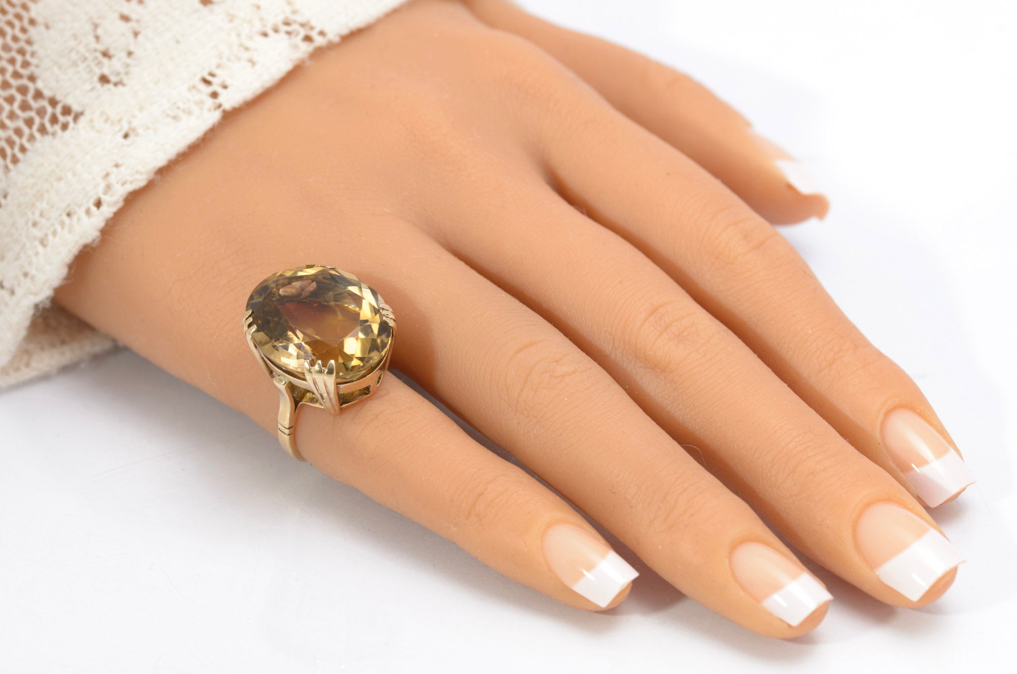 Vintage 9ct Gold Smoky Citrine Cocktail Ring - 25ct Deep-Cut Stone - UK Size K - C2837