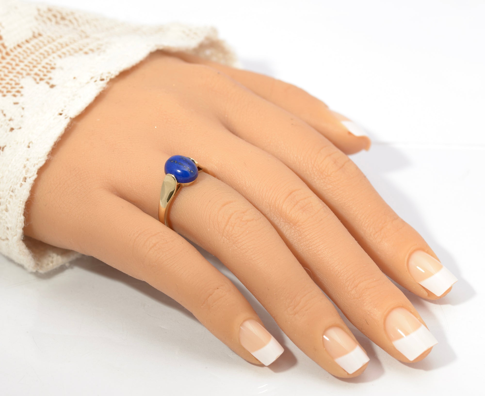 9ct Gold Dress Ring - Natural Blue Lapis Lazuli Polished Cabochon UK Size O (C2844)