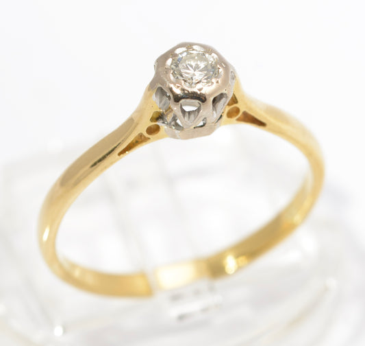 Vintage 18ct Gold & Natural 3.3mm Diamond Solitaire Ring UK Size P (C2845)