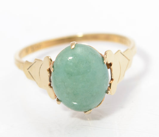 Vintage 9ct Gold Ring With Natural Jade Oval Polished Cabochon UK Size J (C2846)