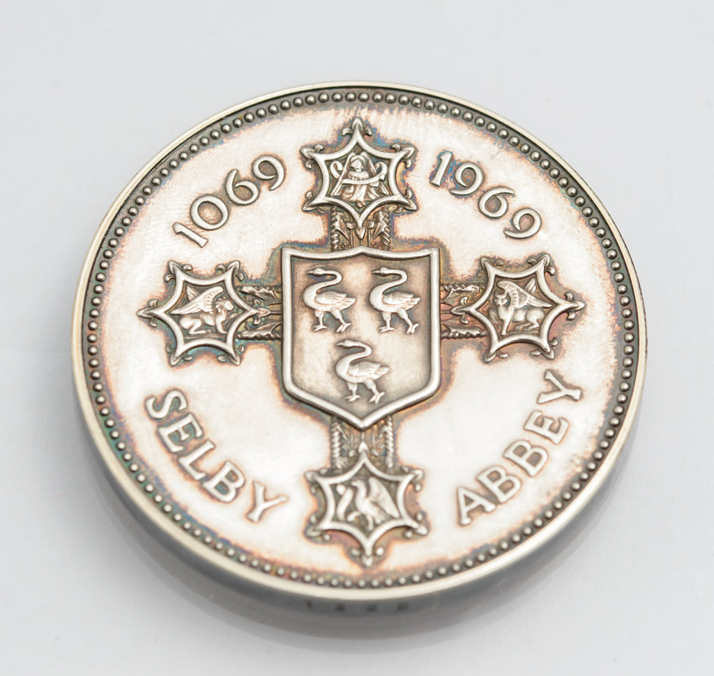 Vintage Britannia Silver Coin Medal Selby Abbey 900th Year - Original Box (C2848)
