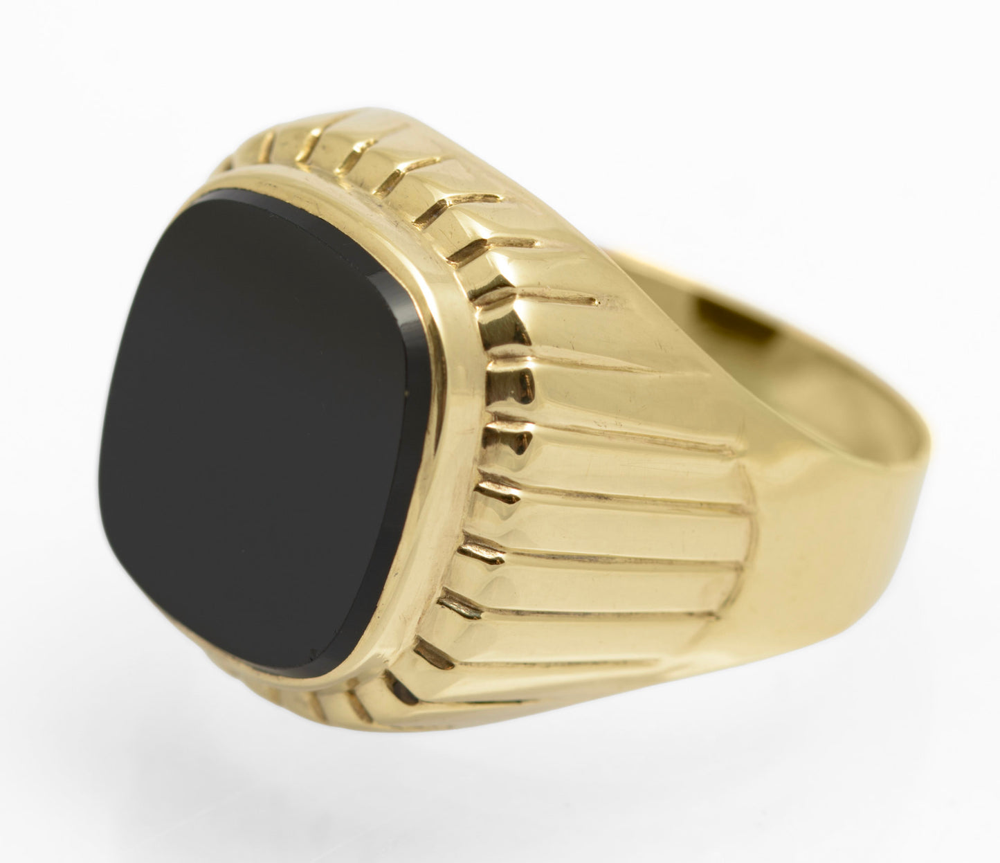 Vintage 8ct Gold (333) Large Men's Black Onyx Signet Ring Ribbed Design (C2851)