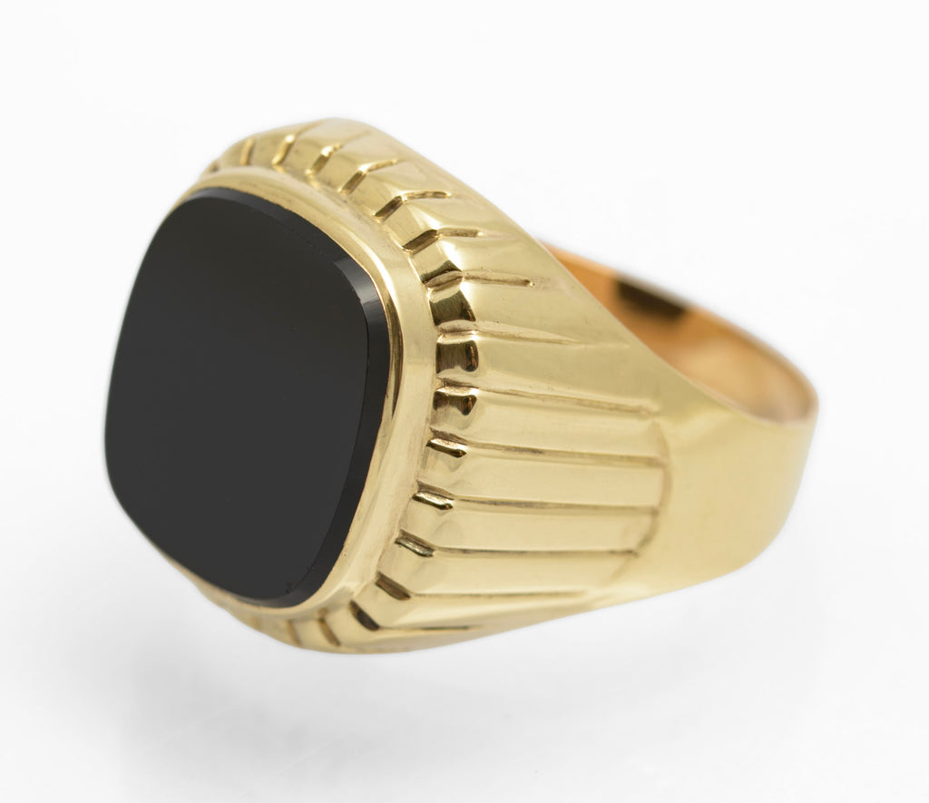 Vintage 8ct Gold (333) Large Men's Black Onyx Signet Ring Ribbed Design (C2851)