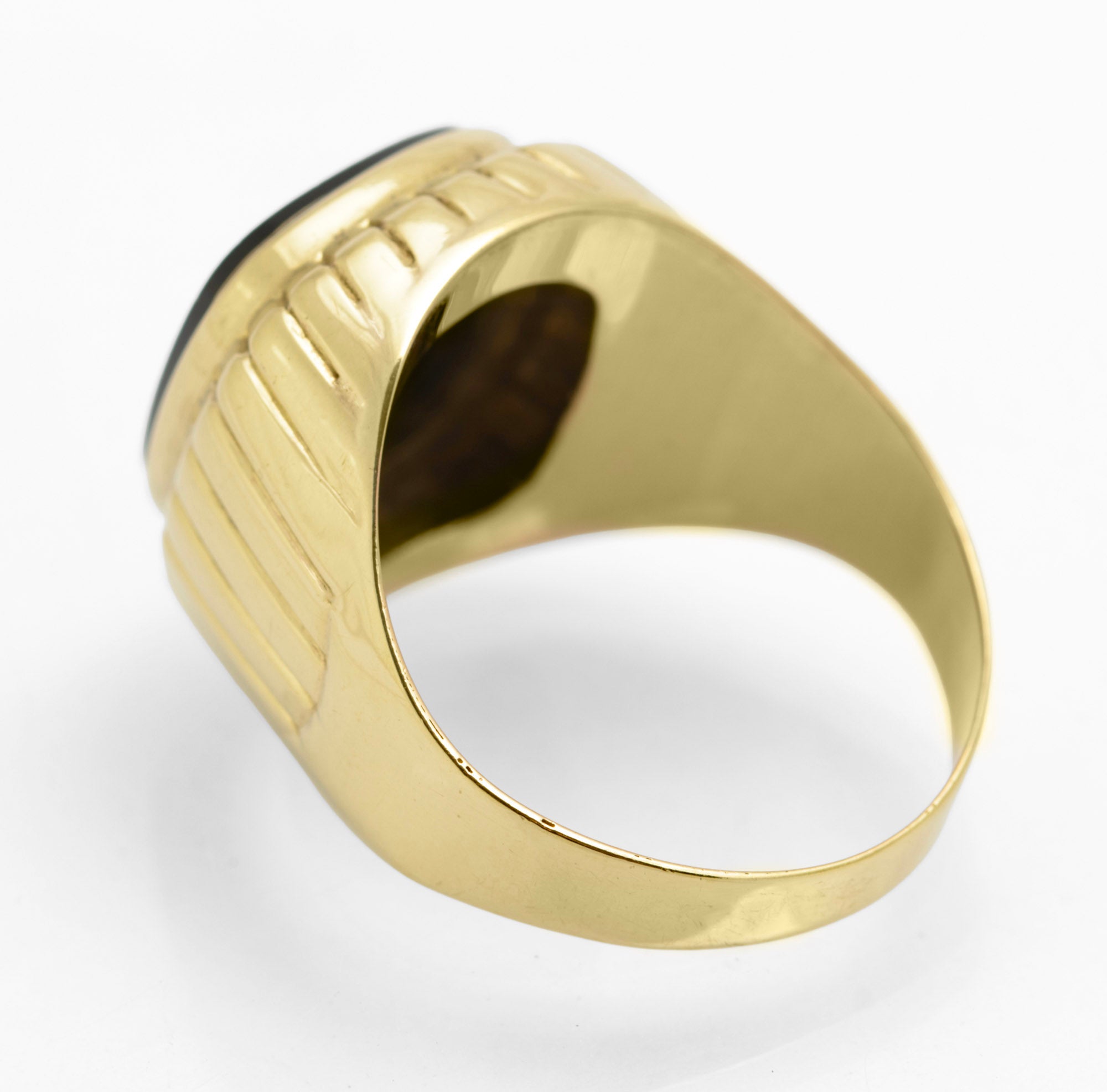 Vintage 8ct Gold (333) Large Men's Black Onyx Signet Ring Ribbed Design (C2851)