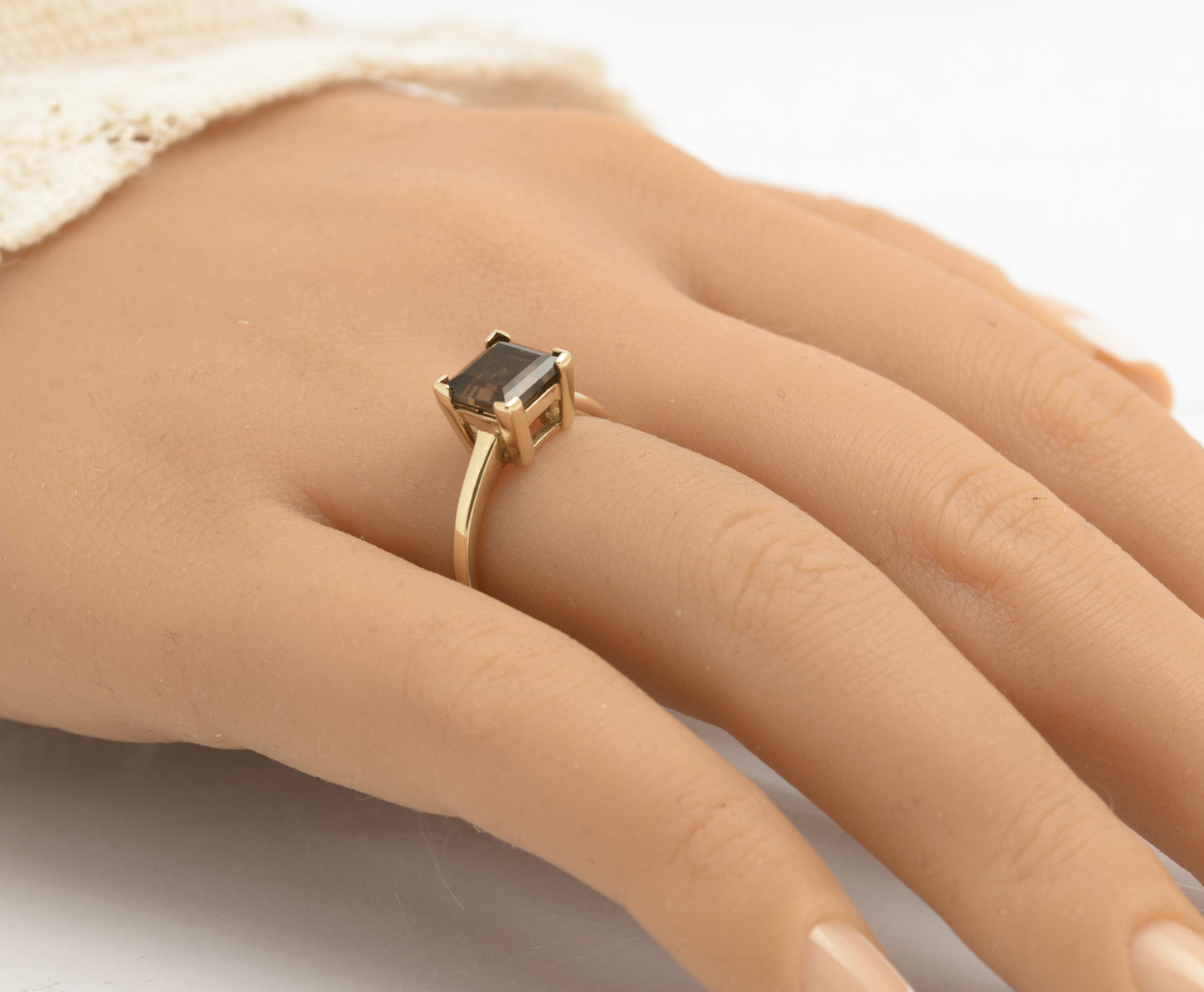 9ct Gold & Square Facet Cut Natural Smoky Quartz Ring Women's Size N (C2852)