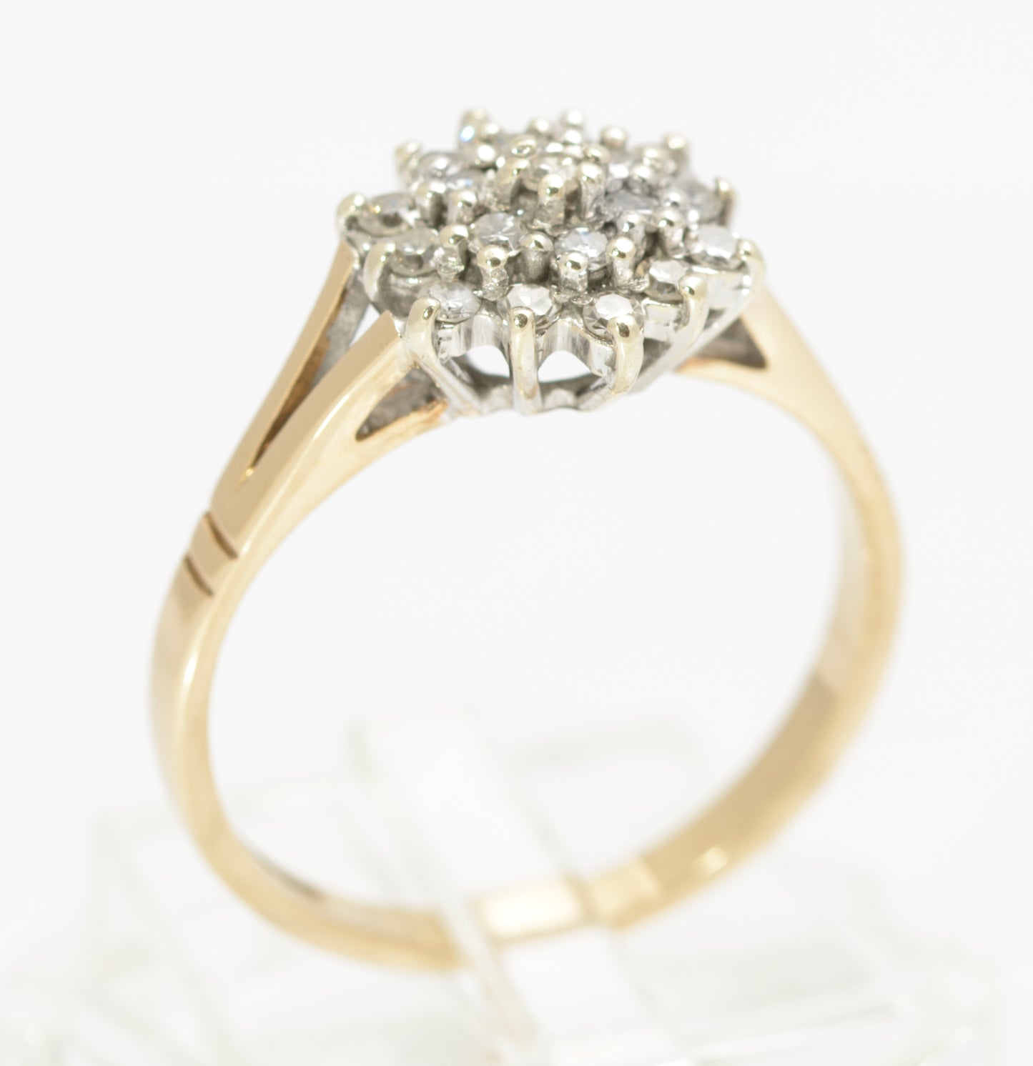 Vintage 9ct Yellow Gold Natural Diamond Cluster Ring Ladies UK Size P1/2 (C2853)