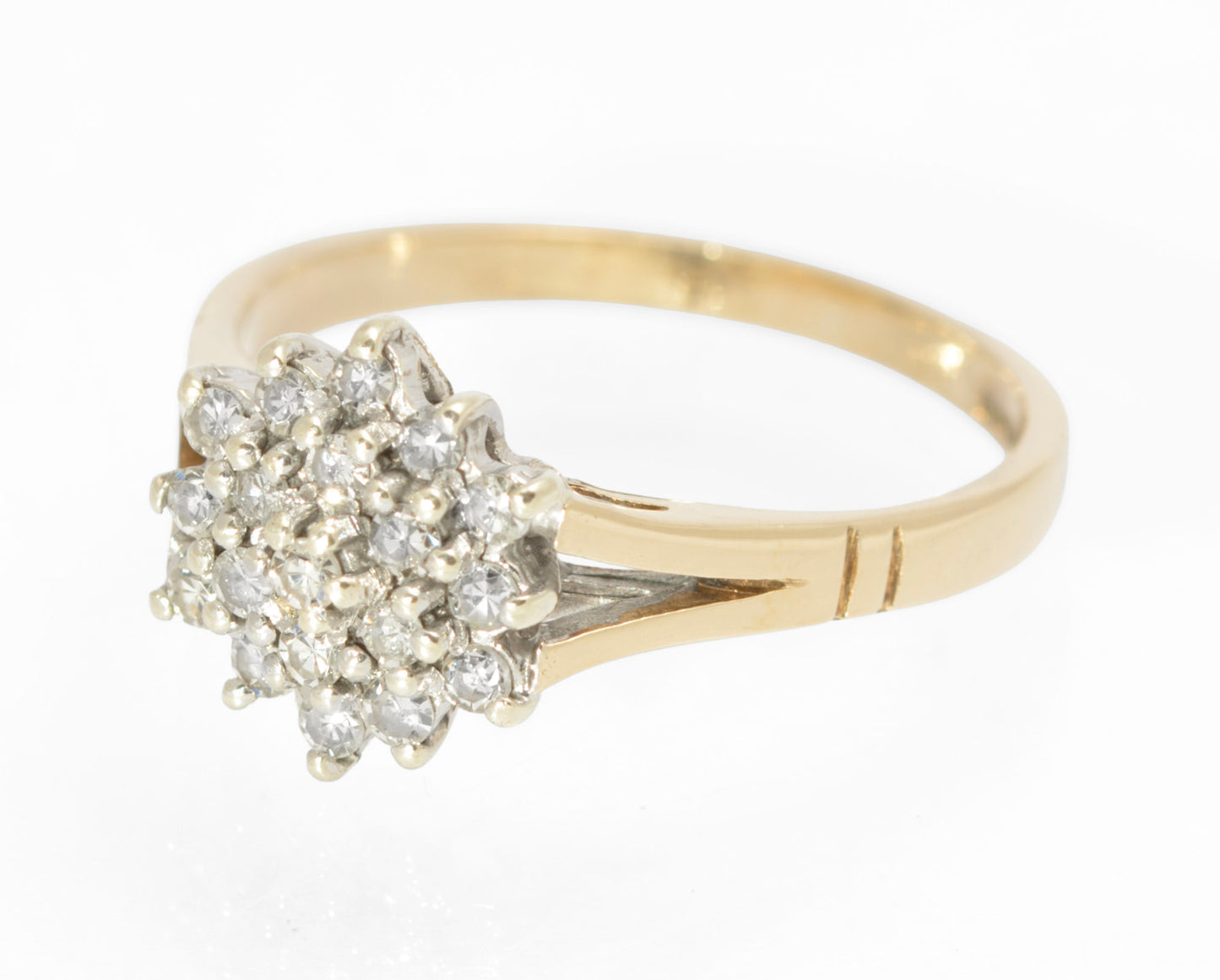 Vintage 9ct Yellow Gold Natural Diamond Cluster Ring Ladies UK Size P1/2 (C2853)
