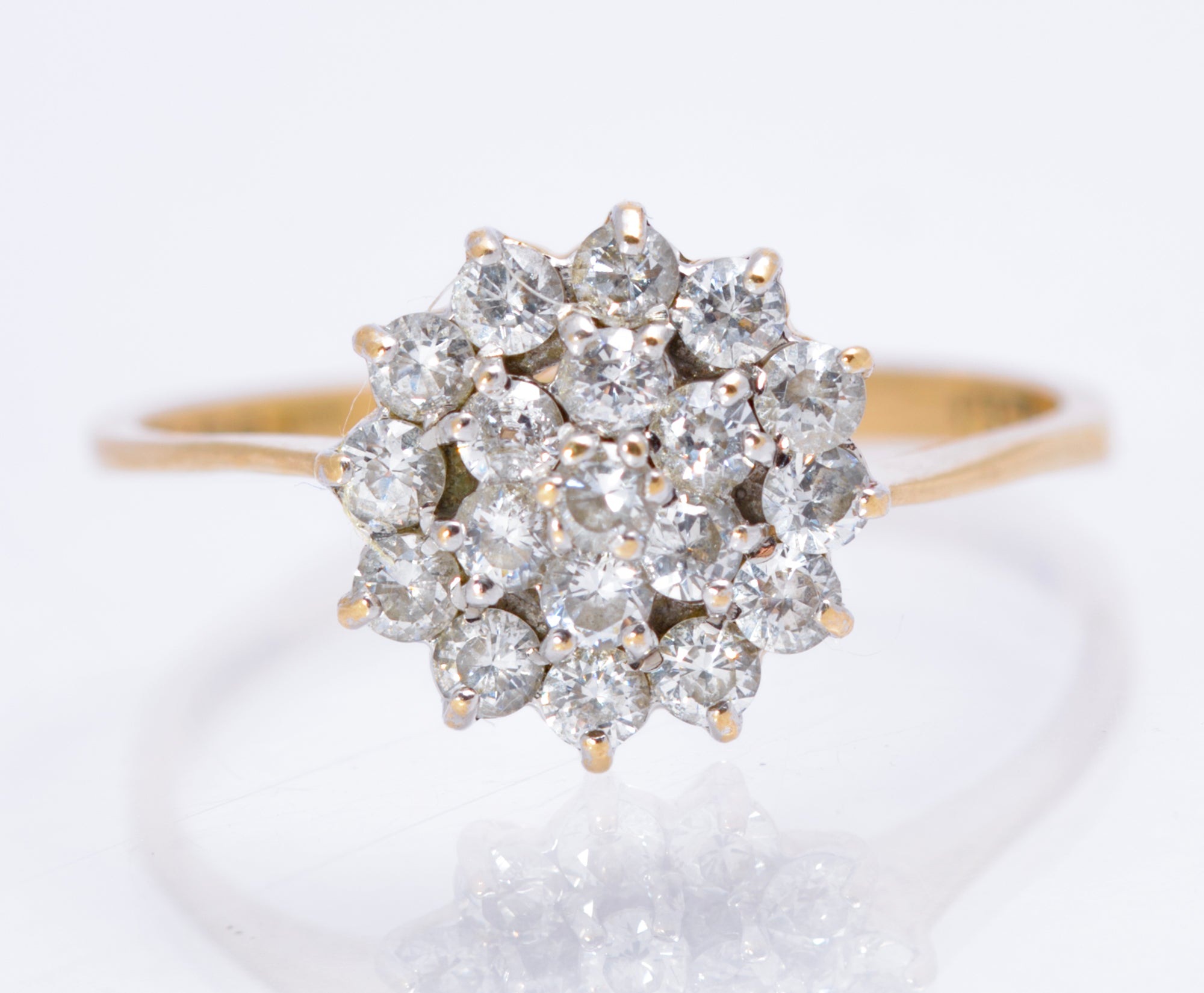 Vintage 9ct Gold 3 Tier CZ Cluster Ring Ladies UK Size N Hallmarked 1985 (C2856)