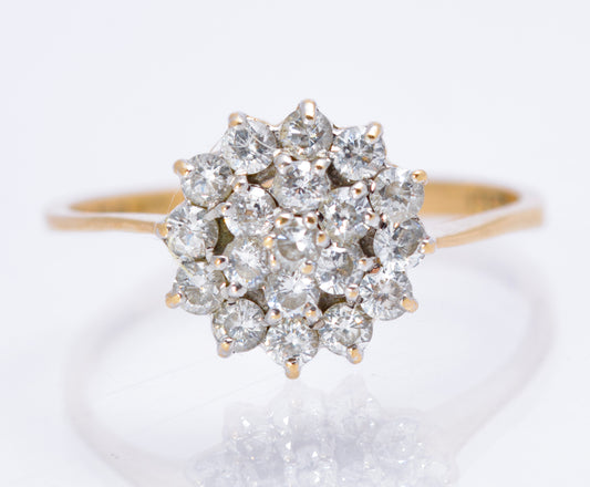 Vintage 9ct Gold 3 Tier CZ Cluster Ring Ladies UK Size N Hallmarked 1985 (C2856)