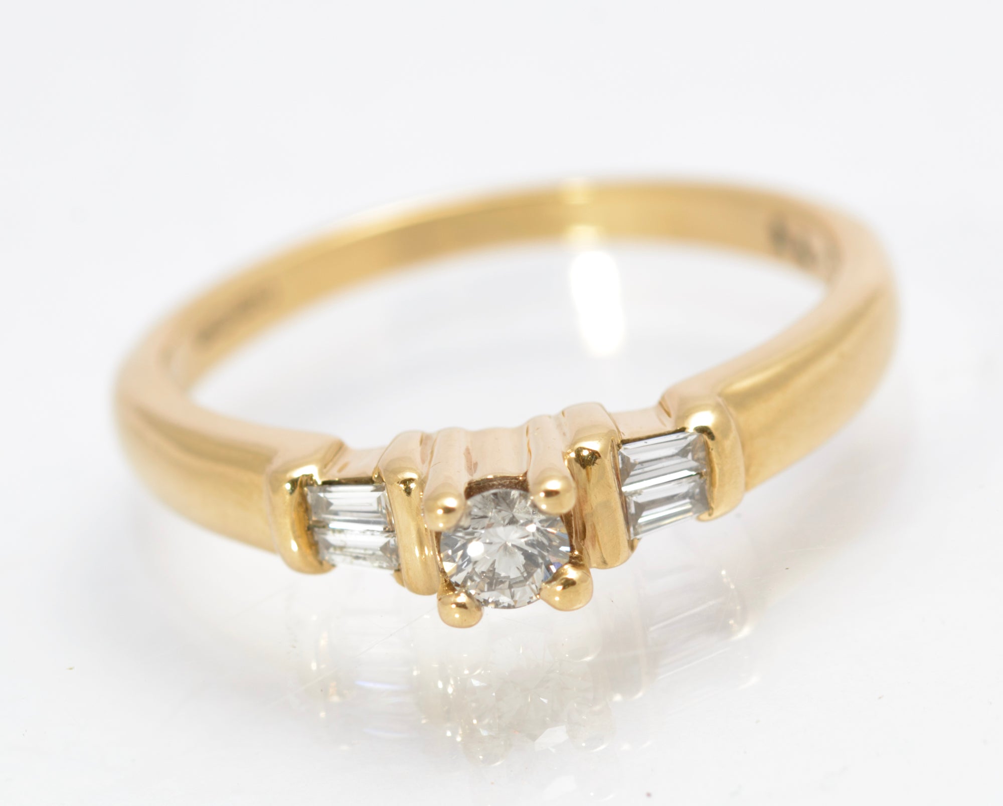 Vintage 9ct Gold & Natural Diamond Ring Baguette Shoulders Women's Size O (C2857)