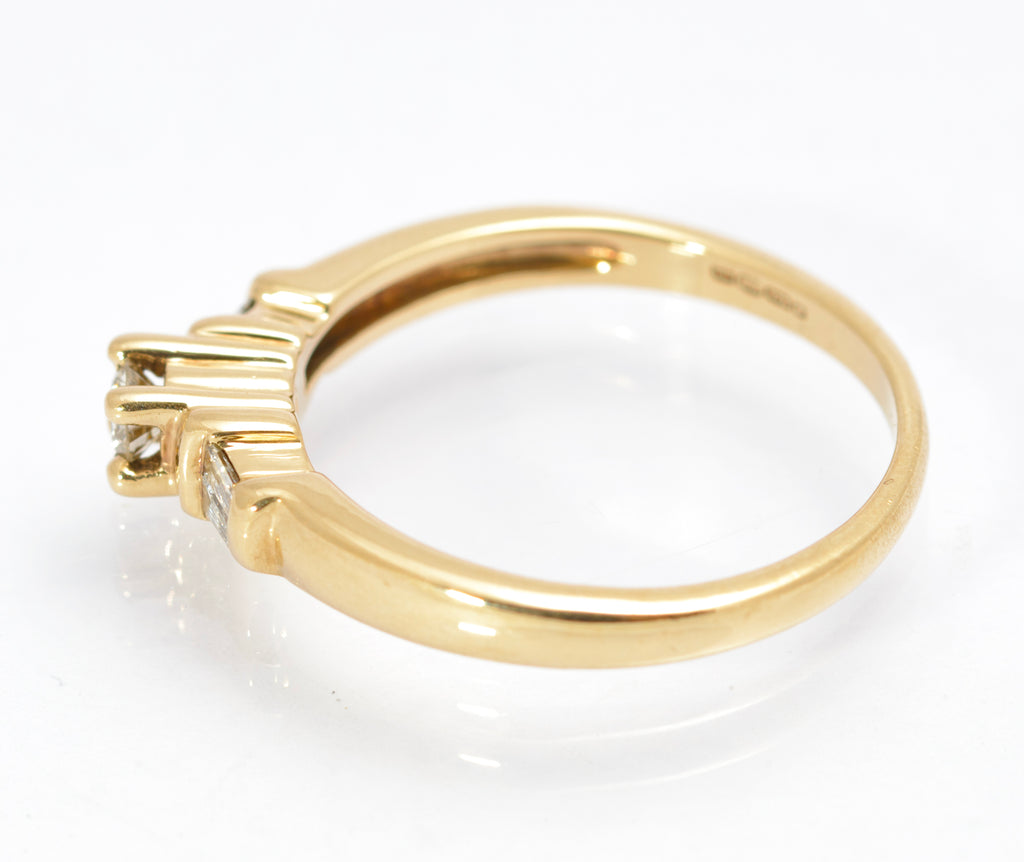 Vintage 9ct Gold & Natural Diamond Ring Baguette Shoulders Women's Size O (C2857)