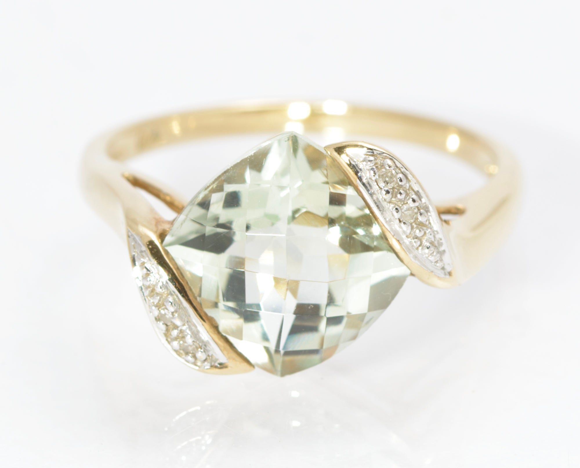 Stylish 9ct Gold & Natural Prasiolite & Diamond Offset Shoulder Ring Size P1/2 (C2864)