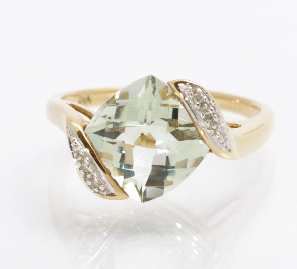 Stylish 9ct Gold & Natural Prasiolite & Diamond Offset Shoulder Ring Size P1/2 (C2864)
