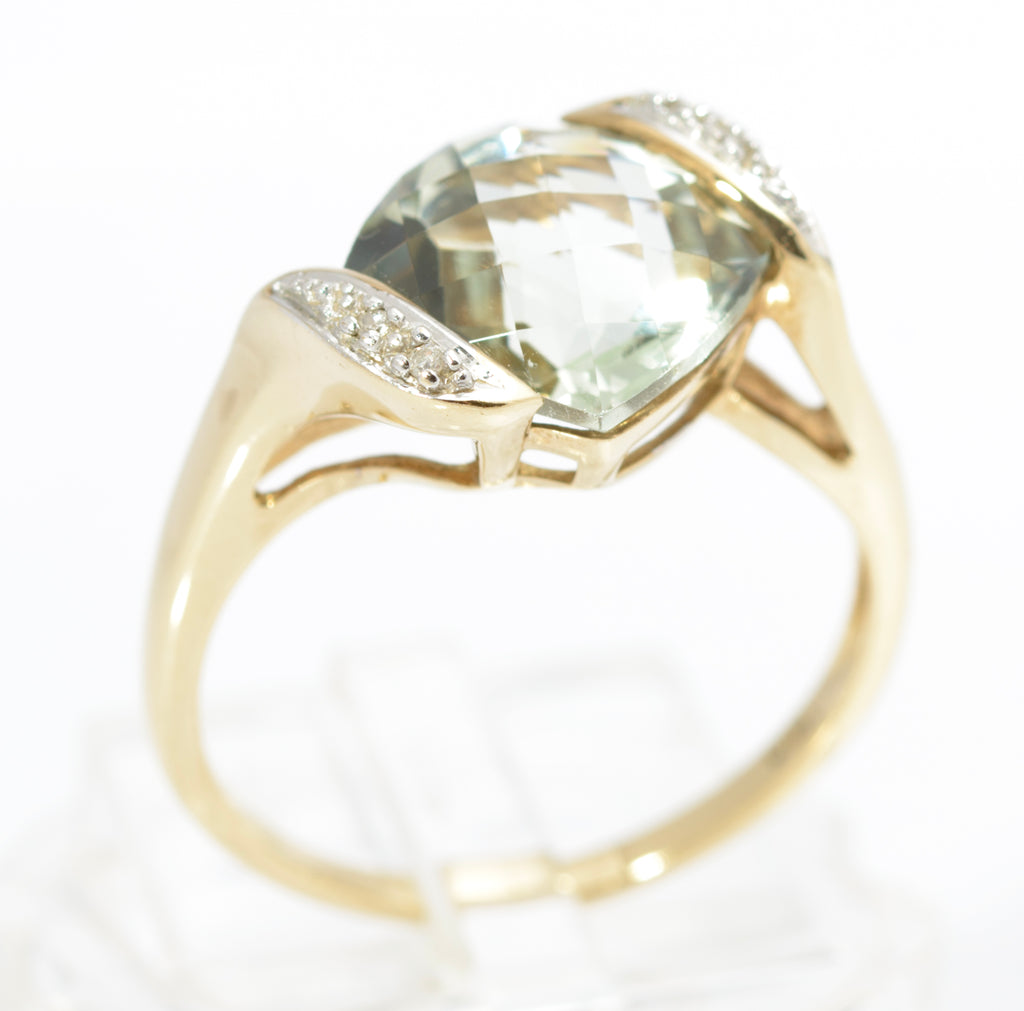 Stylish 9ct Gold & Natural Prasiolite & Diamond Offset Shoulder Ring Size P1/2 (C2864)